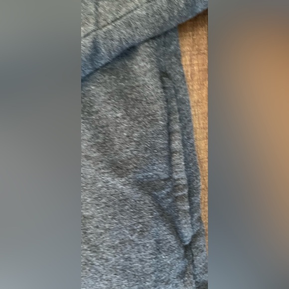 Primary girls dress Sz 6/7 gray pockets - Picture 3 of 6